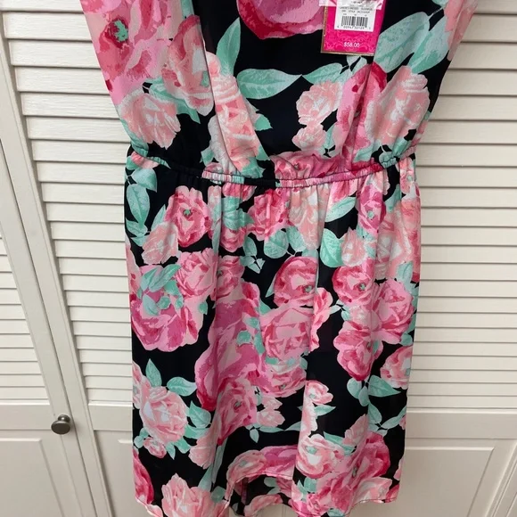 Candie's Olivia Floral Dress Small BRAND NEW - Picture 3 of 11